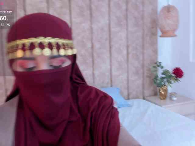 -Alisha webcam