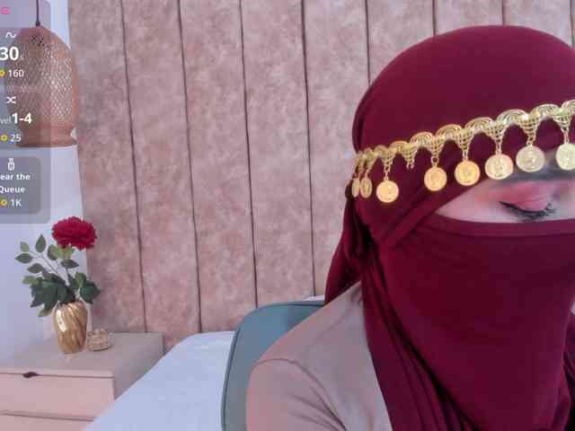-Alisha webcam
