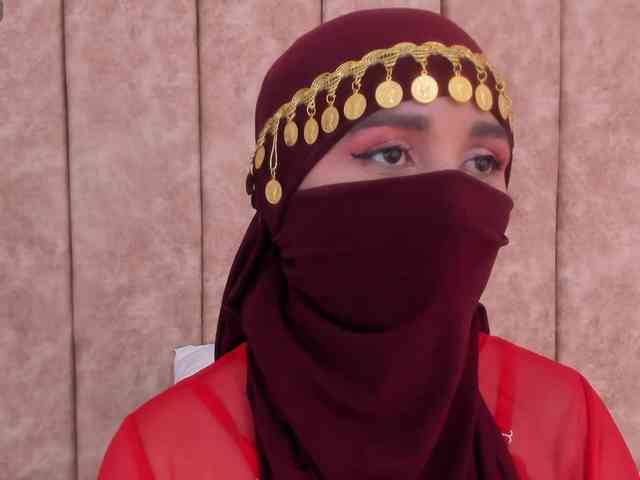 -Alisha webcam