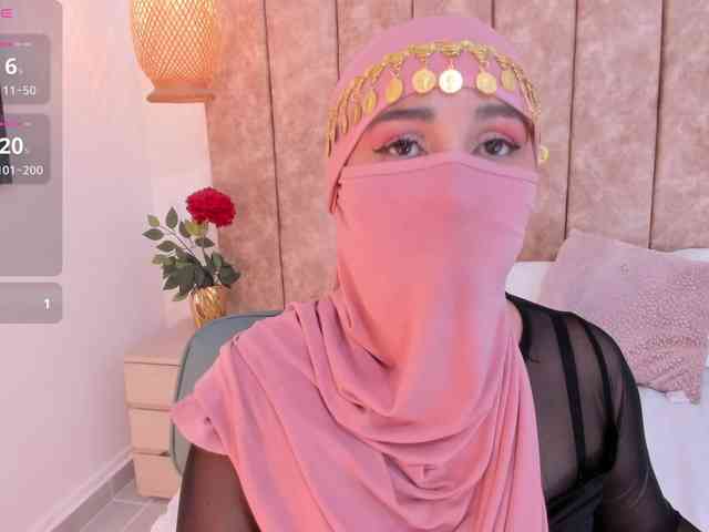 -Alisha webcam