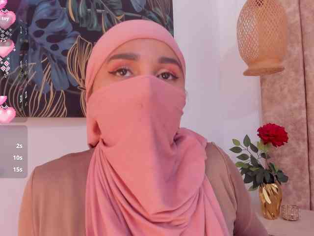 -Alisha webcam