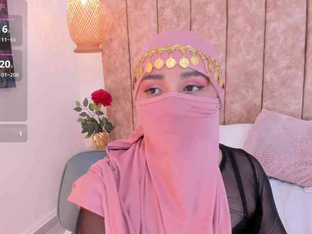 -Alisha webcam