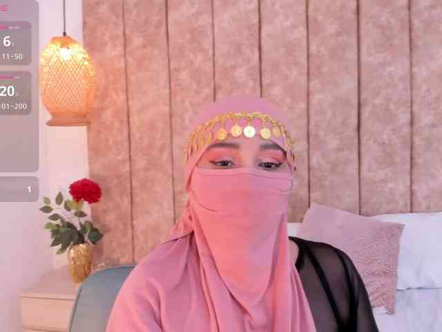 -Alisha webcam
