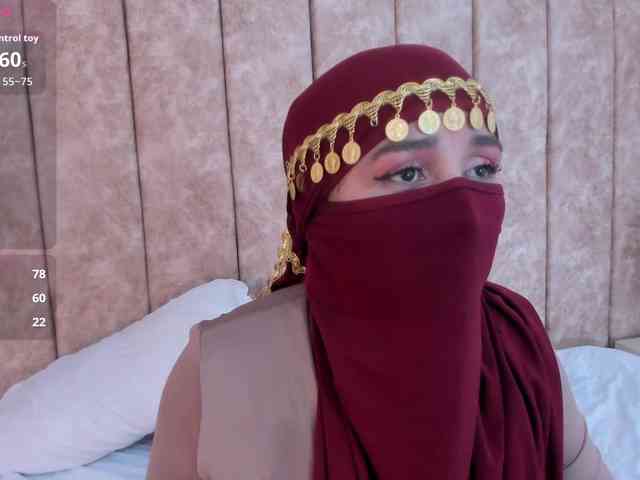 -Alisha webcam