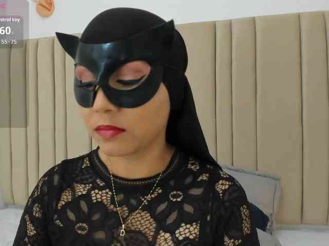 -Alisha webcam