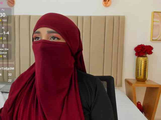 -Alisha webcam