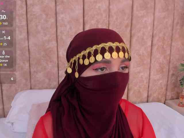 -Alisha webcam