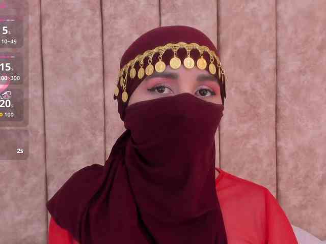 -Alisha webcam
