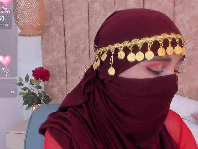 -Alisha webcam