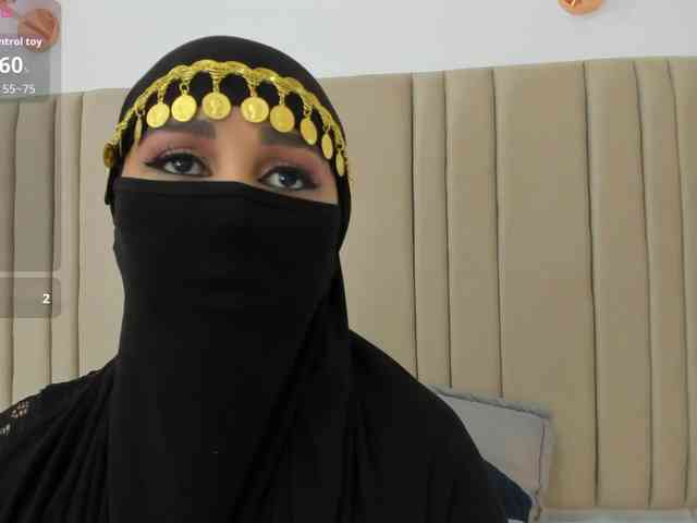 -Alisha webcam