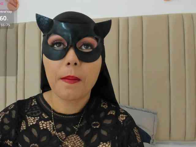 -Alisha webcam