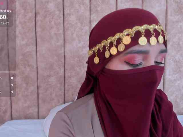 -Alisha webcam