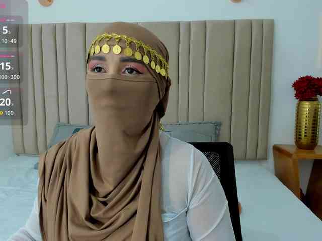 -Alisha webcam