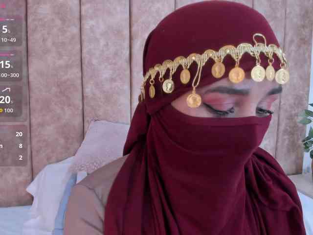 -Alisha webcam