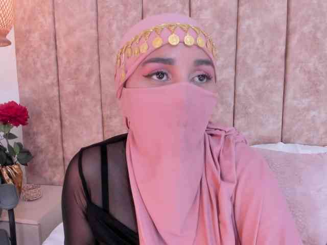 -Alisha webcam