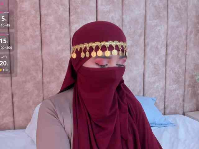 -Alisha webcam