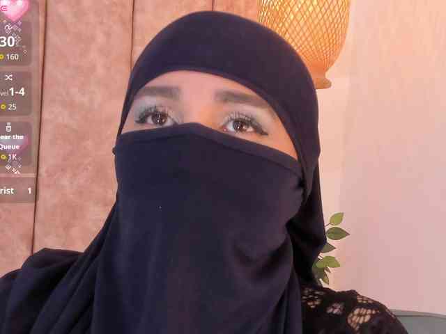 -Alisha Live Webcam on BongaCams