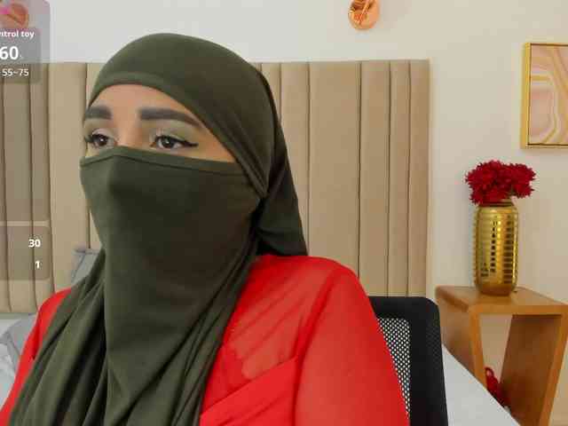 -Alisha webcam