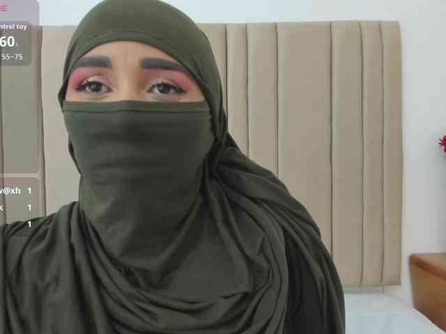-Alisha webcam