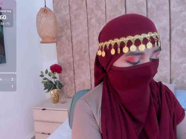 -Alisha webcam