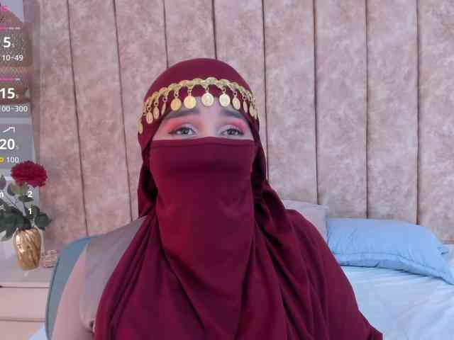 -Alisha webcam
