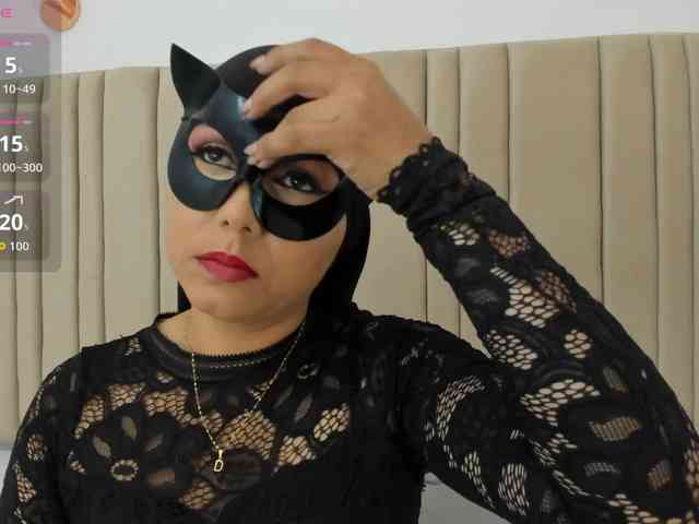 -Alisha webcam