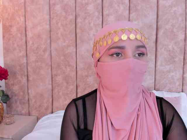 -Alisha webcam