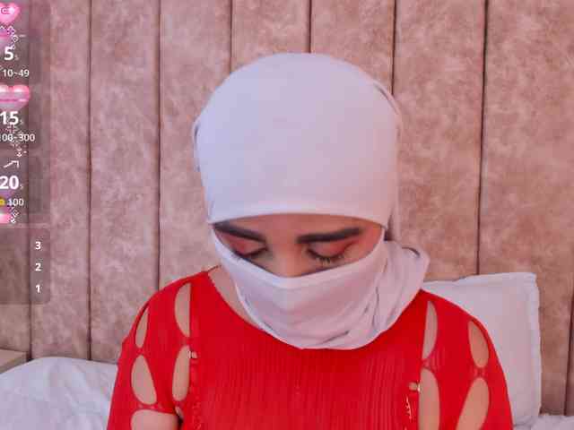 -Alisha Live Webcam on {site_name}