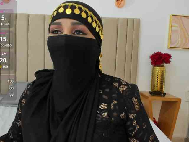 -Alisha webcam