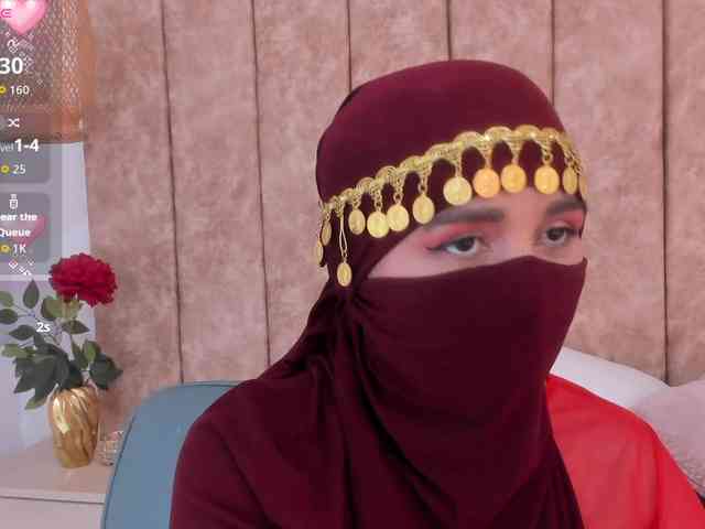 -Alisha webcam