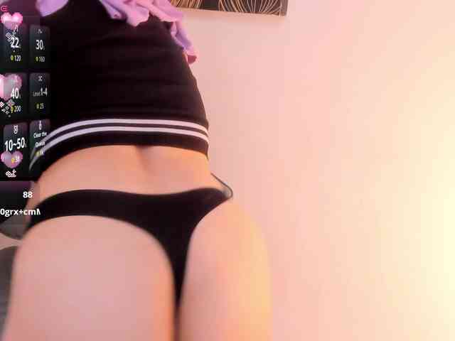 -Alisha webcam