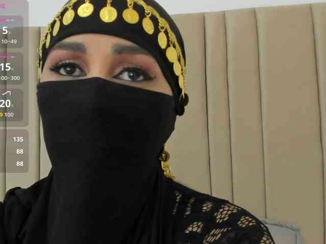 -Alisha webcam