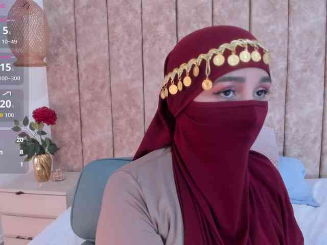 -Alisha webcam