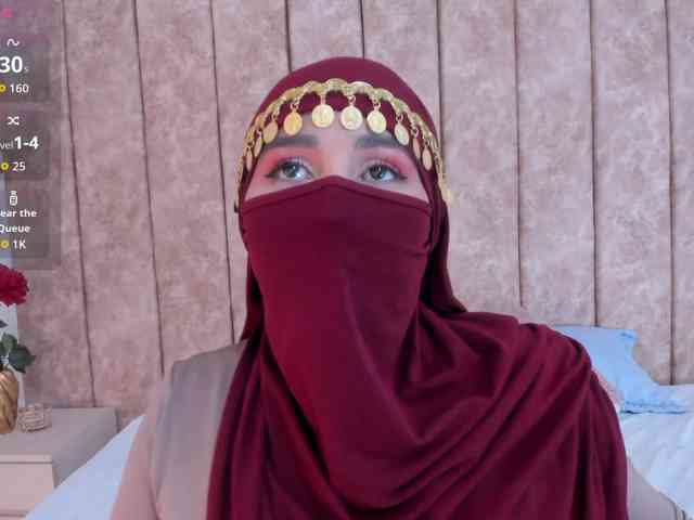 -Alisha webcam