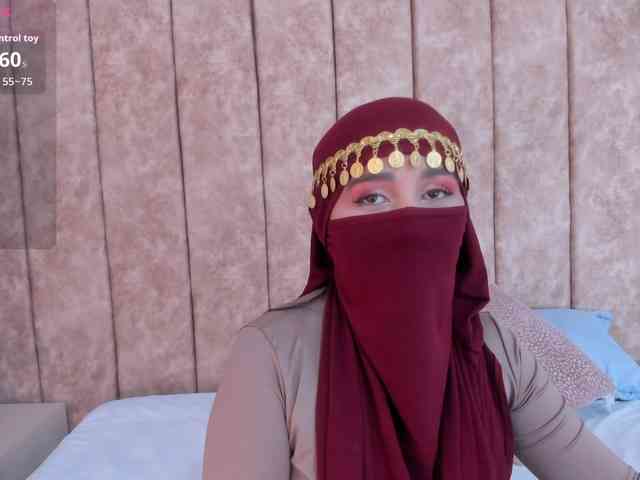 -Alisha webcam