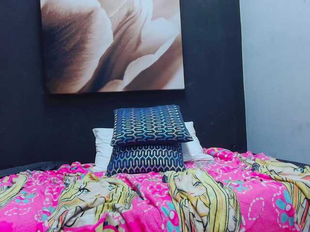 Solange111 from BongaCams is Freechat
