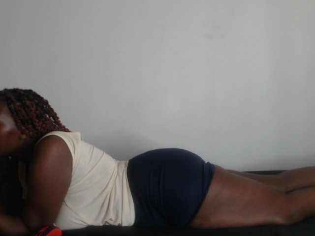  NawtyLezi696 chat room