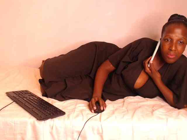 NawtyLezi696 webcam