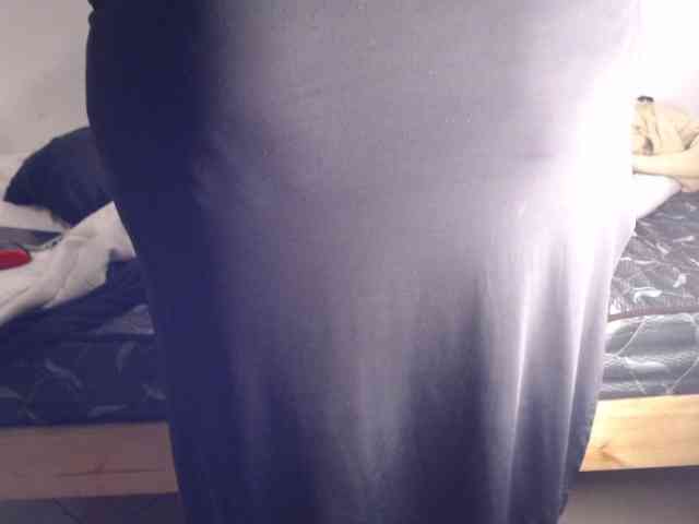 NawtyLezi696 webcam