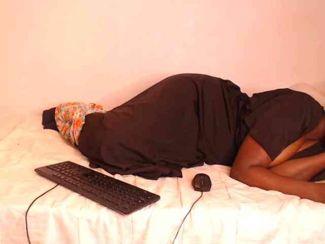 NawtyLezi696 webcam