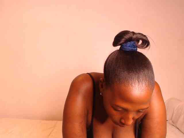 NawtyLezi696 webcam