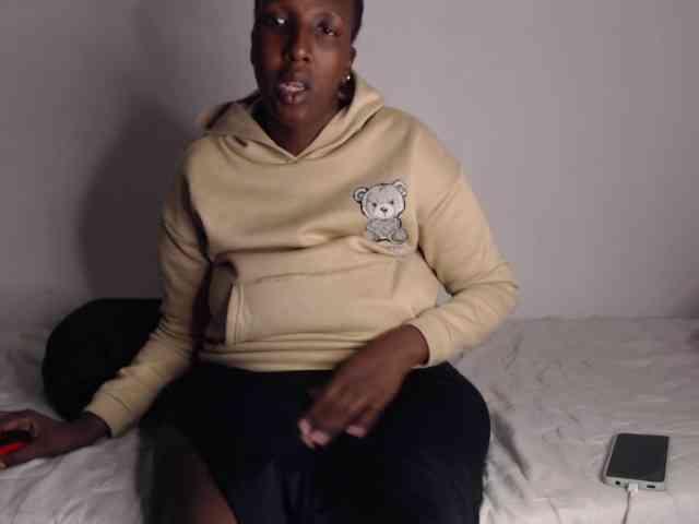 NawtyLezi696 webcam