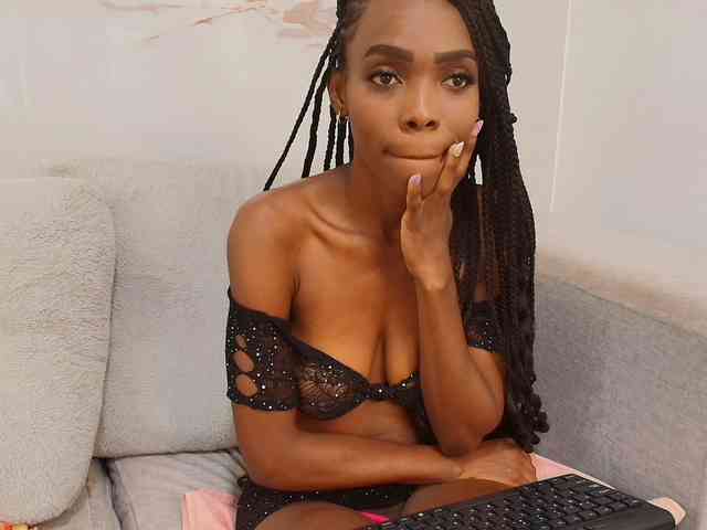 MelaniePatton webcam