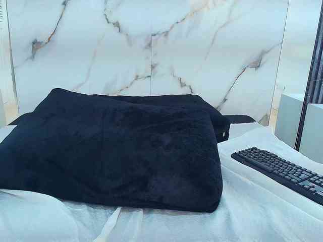 MelaniePatton webcam