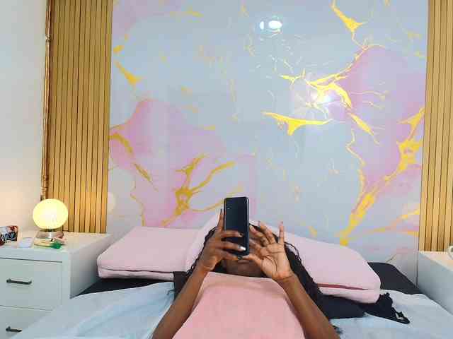 MelaniePatton webcam