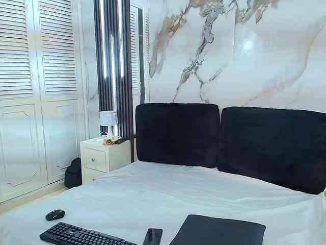 MelaniePatton webcam