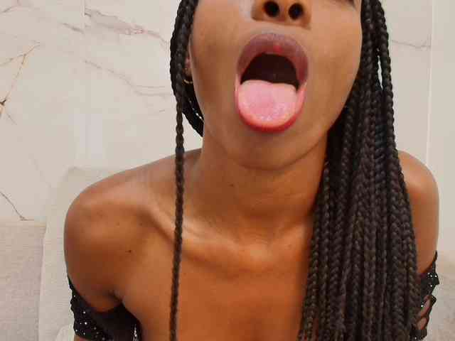 MelaniePatton webcam