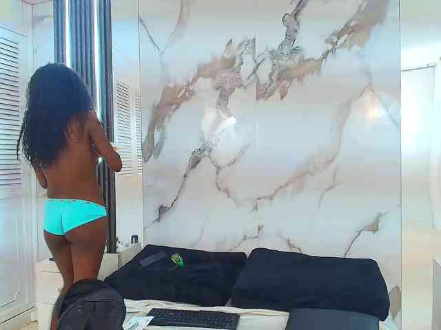 MelaniePatton webcam