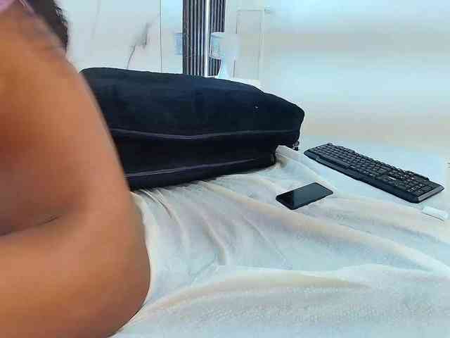 MelaniePatton webcam