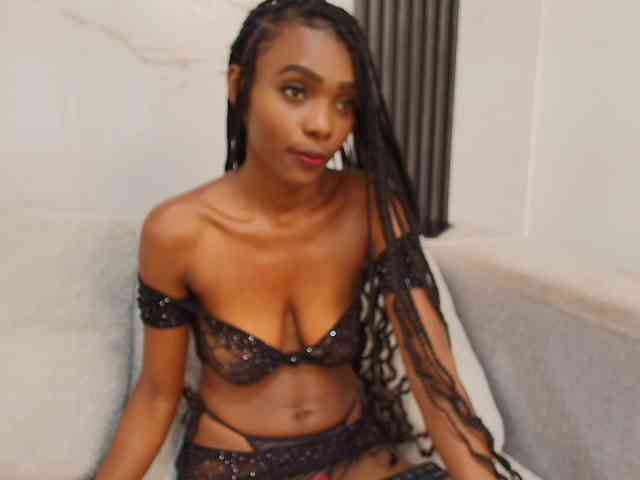 MelaniePatton Live Webcam on BongaCams